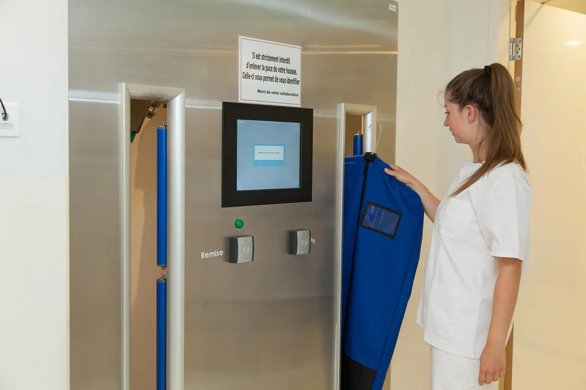 LOCKERBAG Selfservice - Distributeur automatisé d'effets personnels